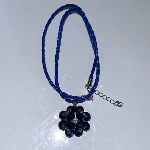 (3 for $12) Beaded Pendant Necklace 💙 - Picture 2 of 5